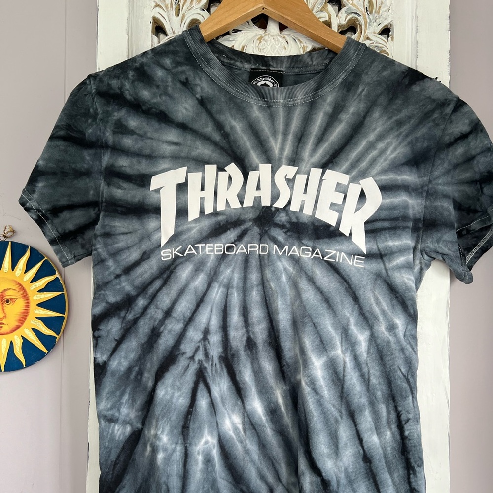 THRASHER Skateboard Magazine Tie-Dye T-Shirt